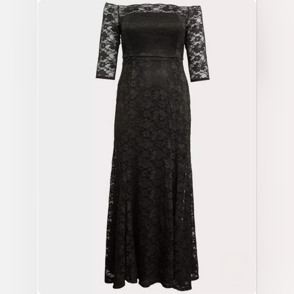 Torrid Special Occasion Black Lace Off Shoulder Gown - Picture 4 of 7